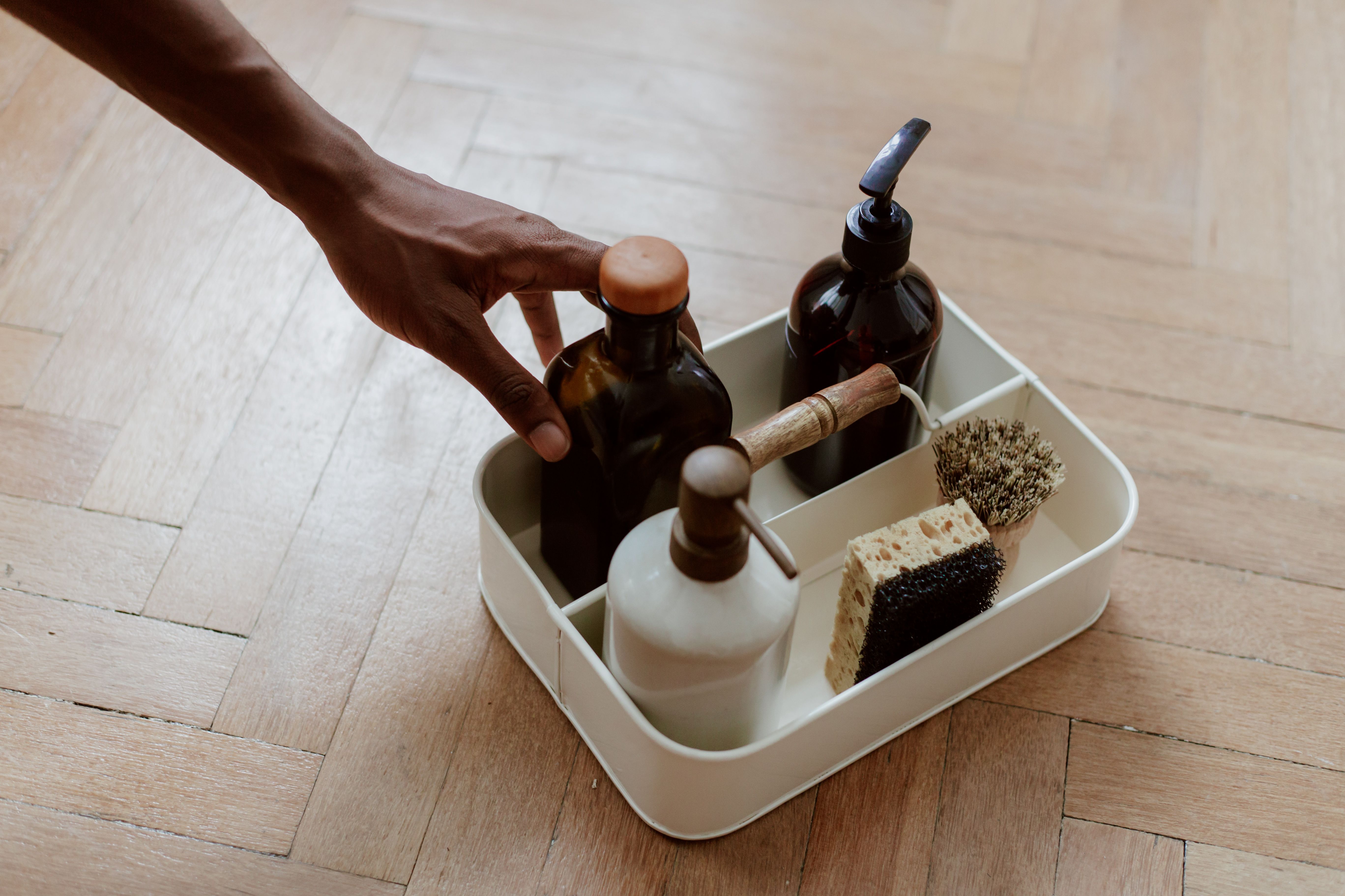 All-purpose cleaners