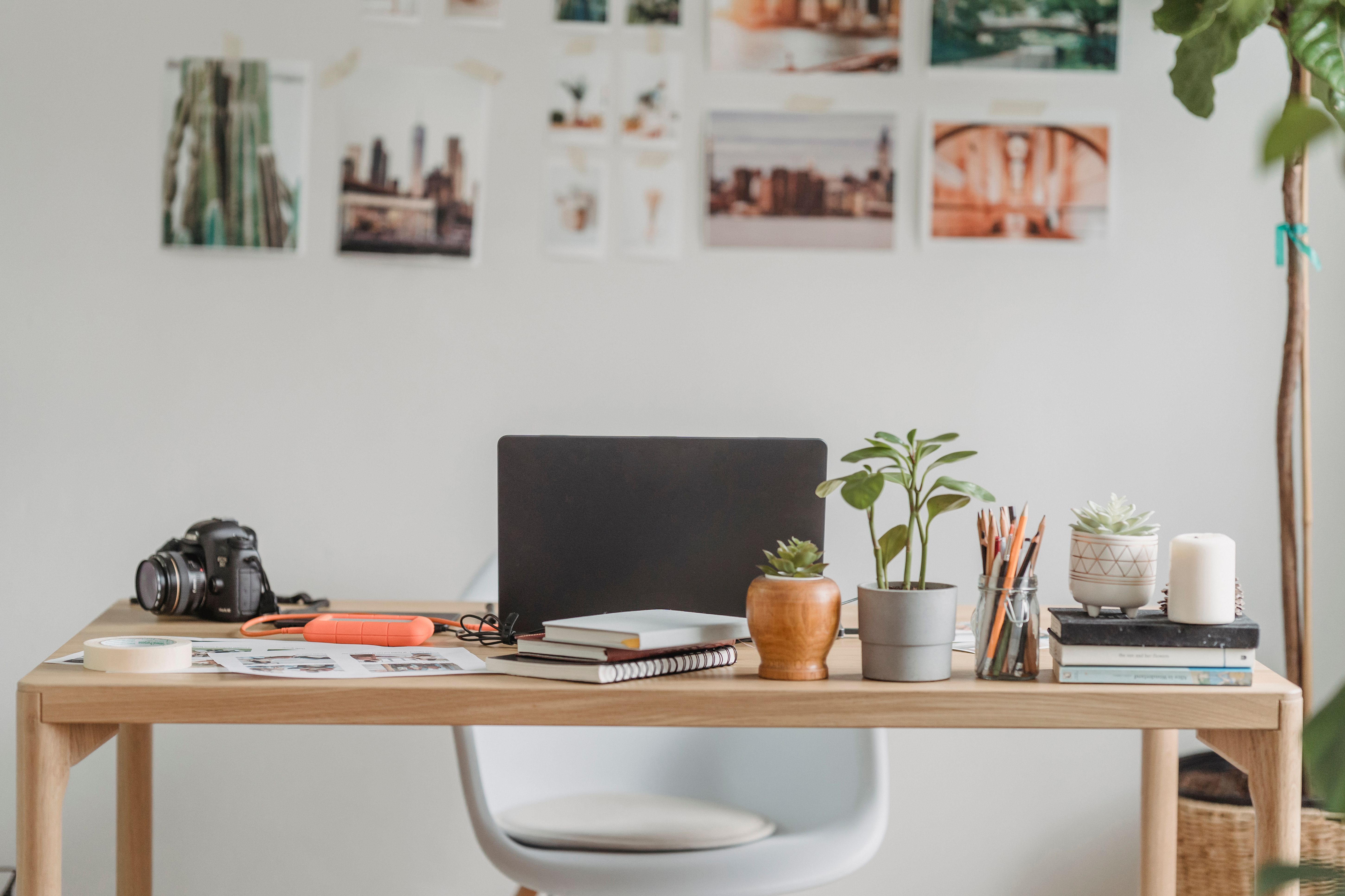 Non-toxic desk
