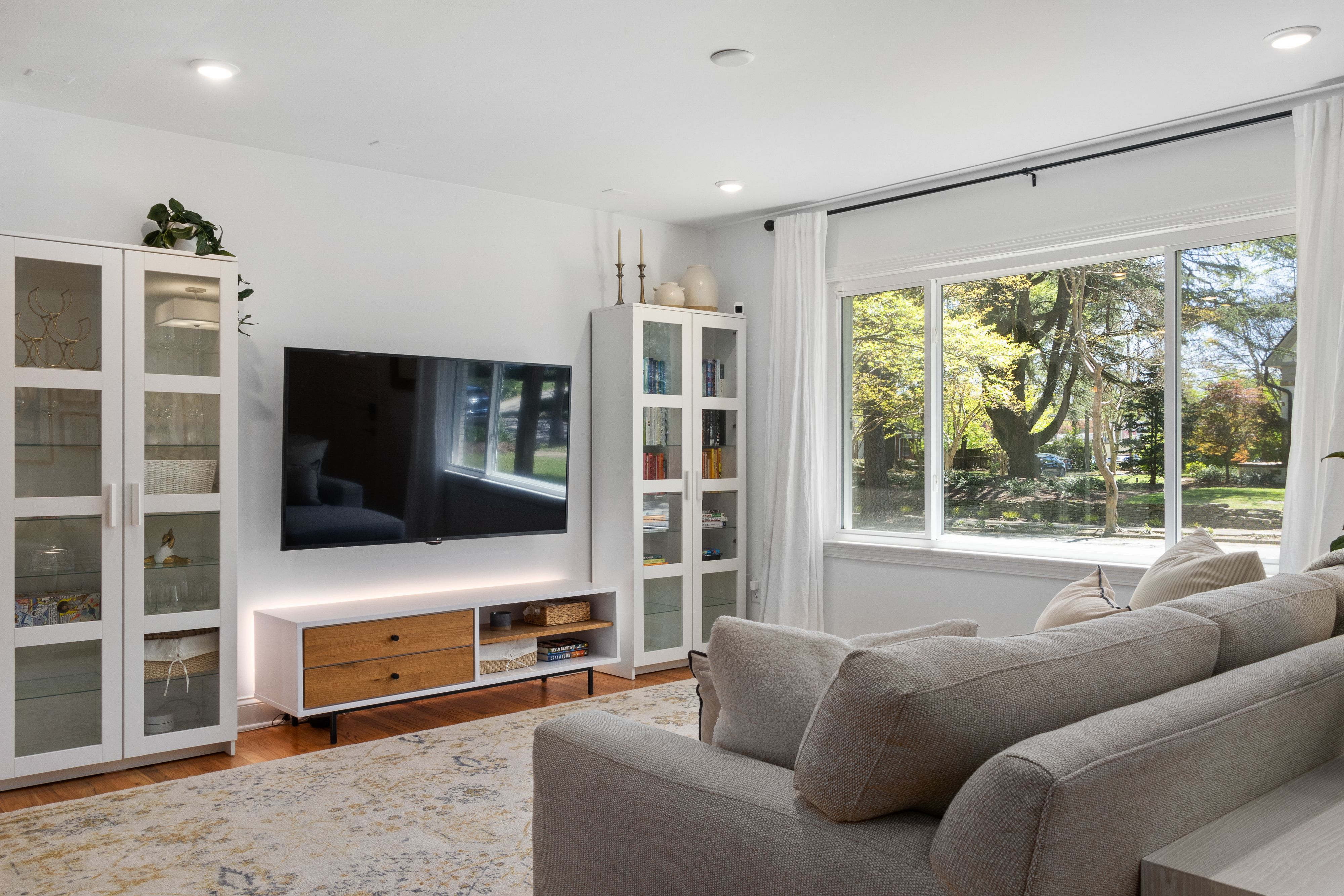 TV Stand / Media Console for the Living Room
